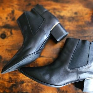 Nine West Black Chelsea Boot Size 12